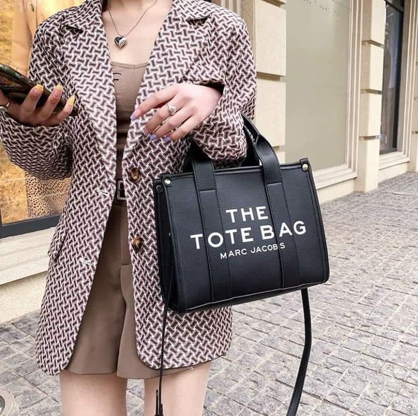 The ToteBag MARC J4C0BS
